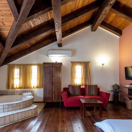 Suzanna In Odem Villa Екстериор снимка