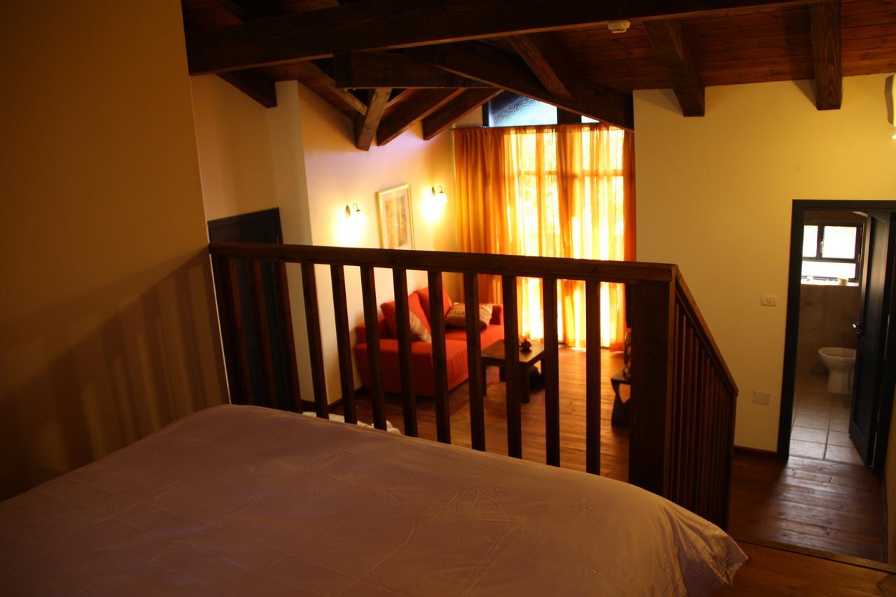 Suzanna In Odem Villa Екстериор снимка