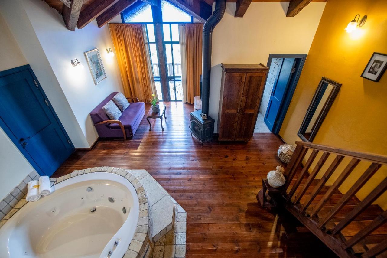 Suzanna In Odem Villa Екстериор снимка