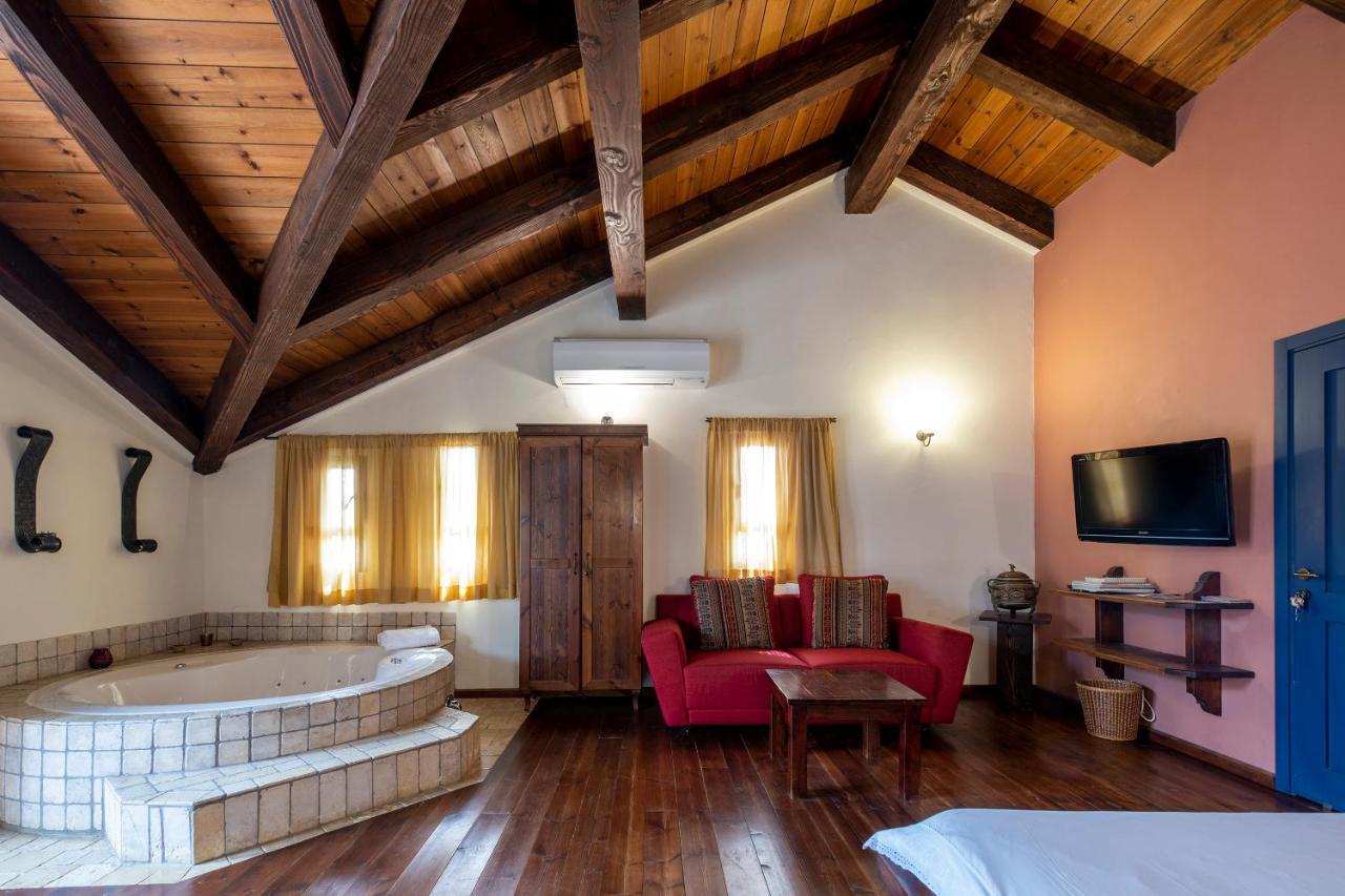 Suzanna In Odem Villa Екстериор снимка