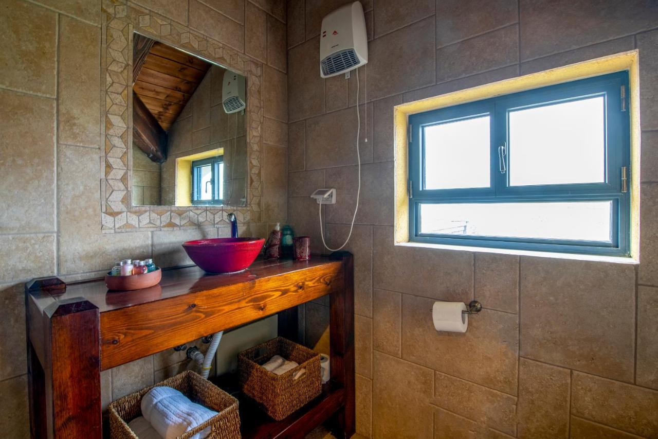 Suzanna In Odem Villa Екстериор снимка