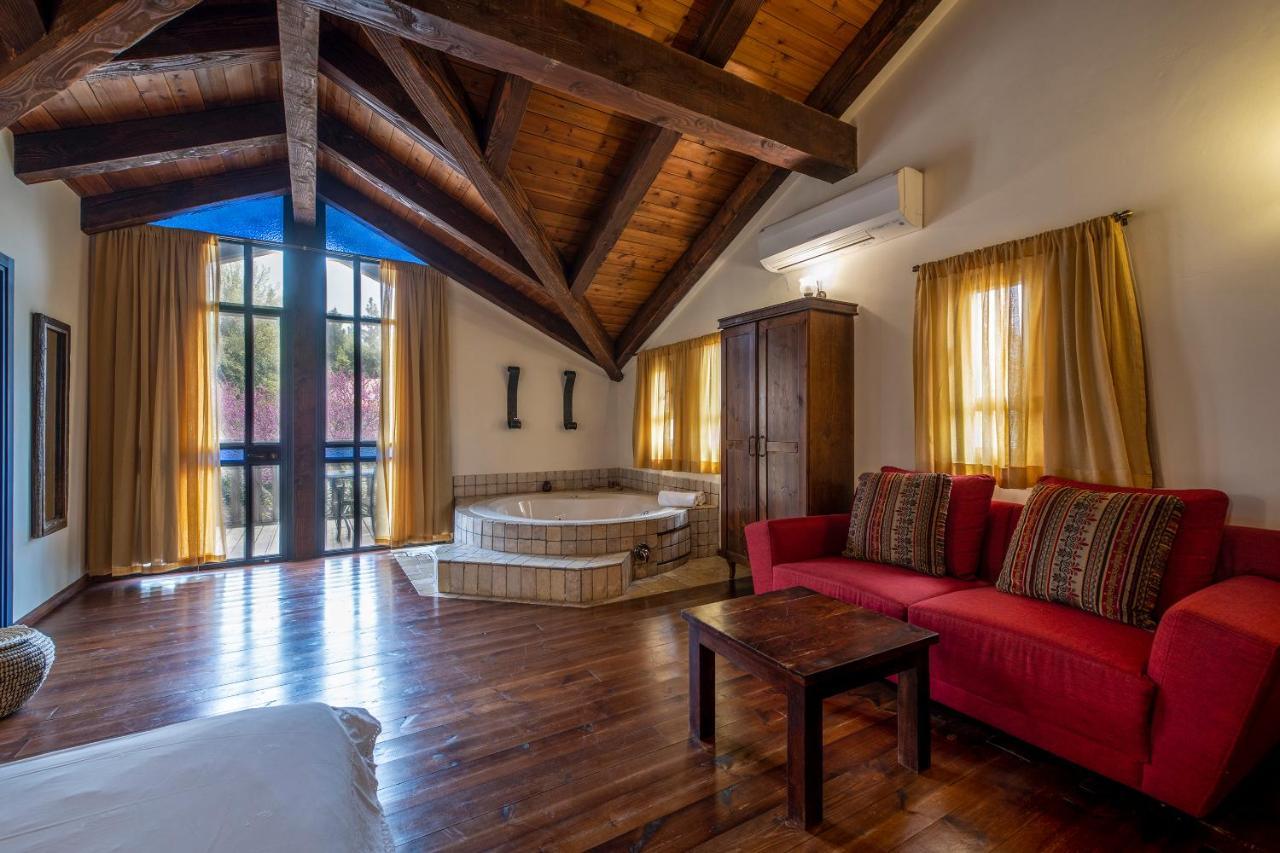 Suzanna In Odem Villa Екстериор снимка